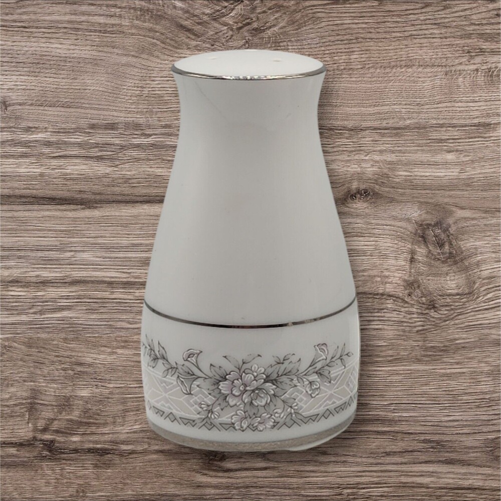 Noritake Legendary Sweet Leilani Porcelain Pepper Shaker Pattern No 3482